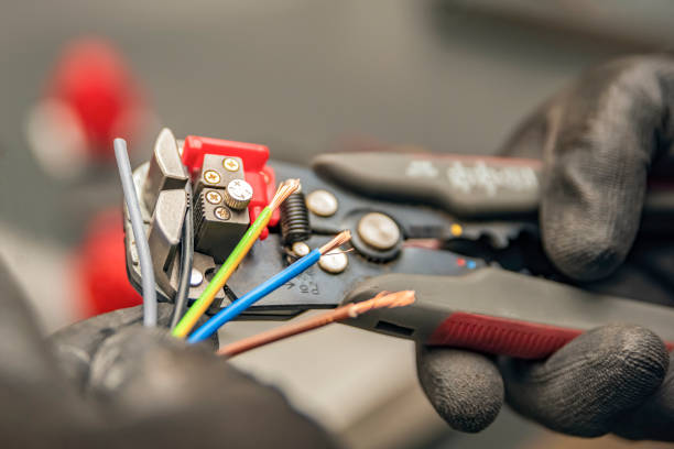 Best Affordable Emergency Electrician  in Wendell, NC